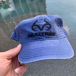 RealTree Streetwear Supreme style Cap/Hat